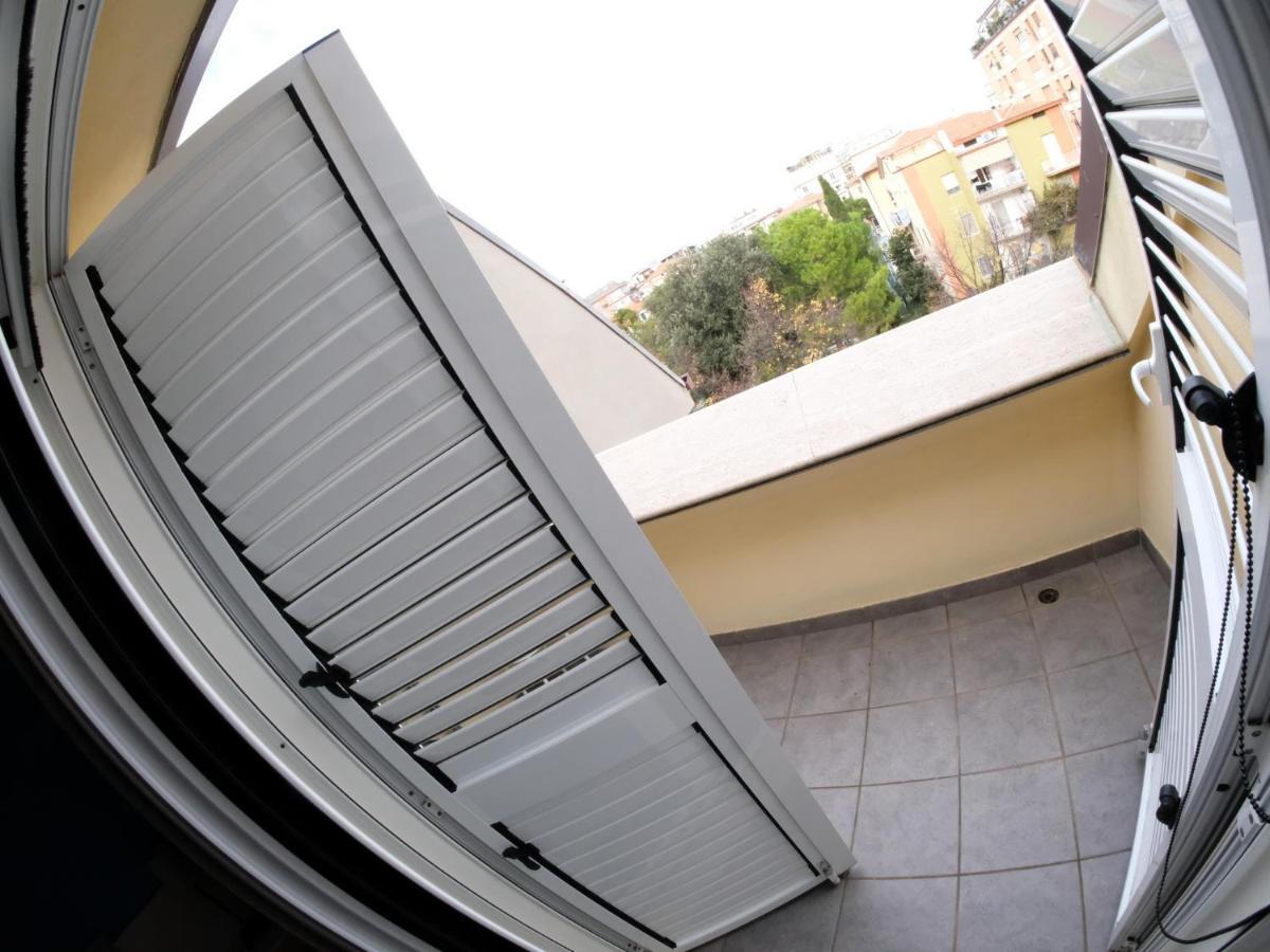 Oasi 83 Hotel San Benedetto del Tronto Exterior foto